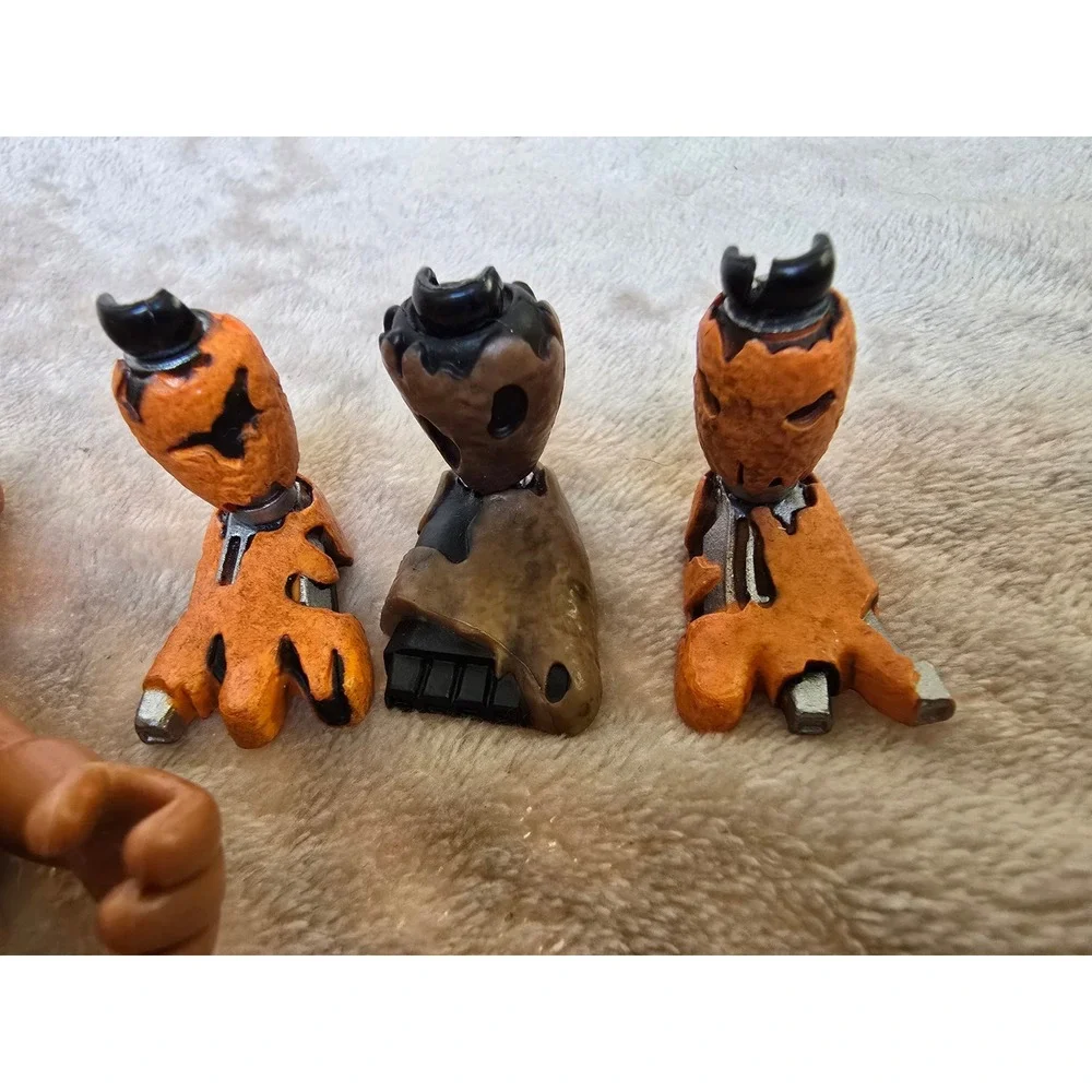 Five Nights at Freddys FNAF Action Figure Lot Bonnie Freddy Chica Parts Repair